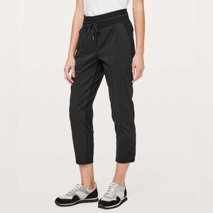 lululemon athletica Black Cropped Pants